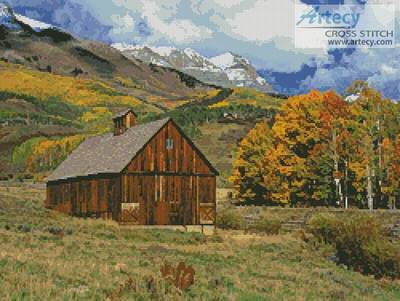 Barn on Crystal Springs Road - #10601-HDLY (cross stitch pattern)